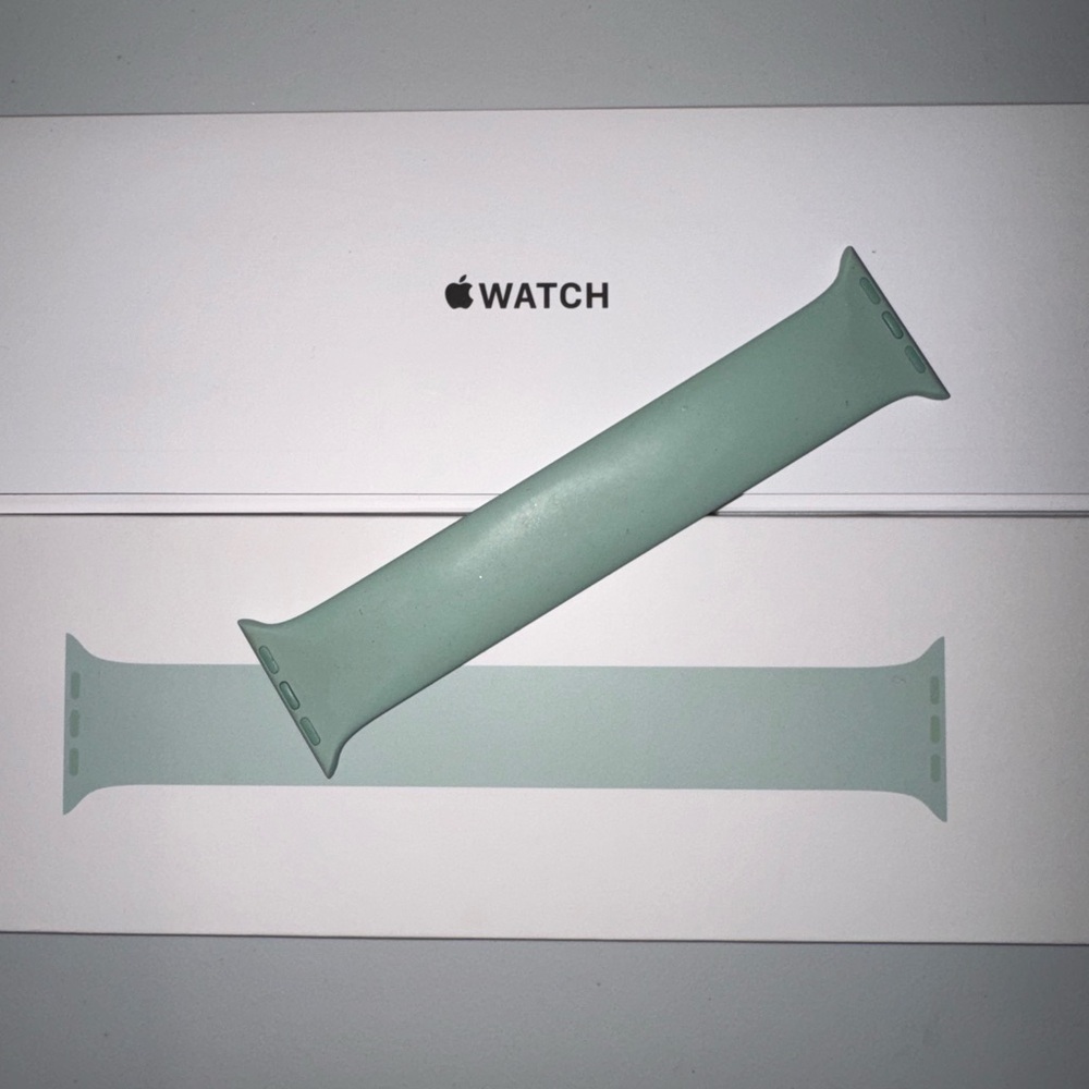 Apple Silicone Watch Band in Mint Green